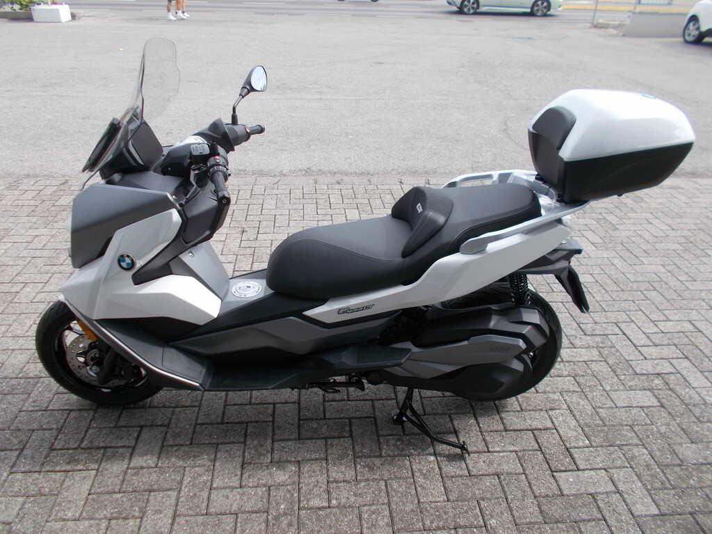 C 400 GT