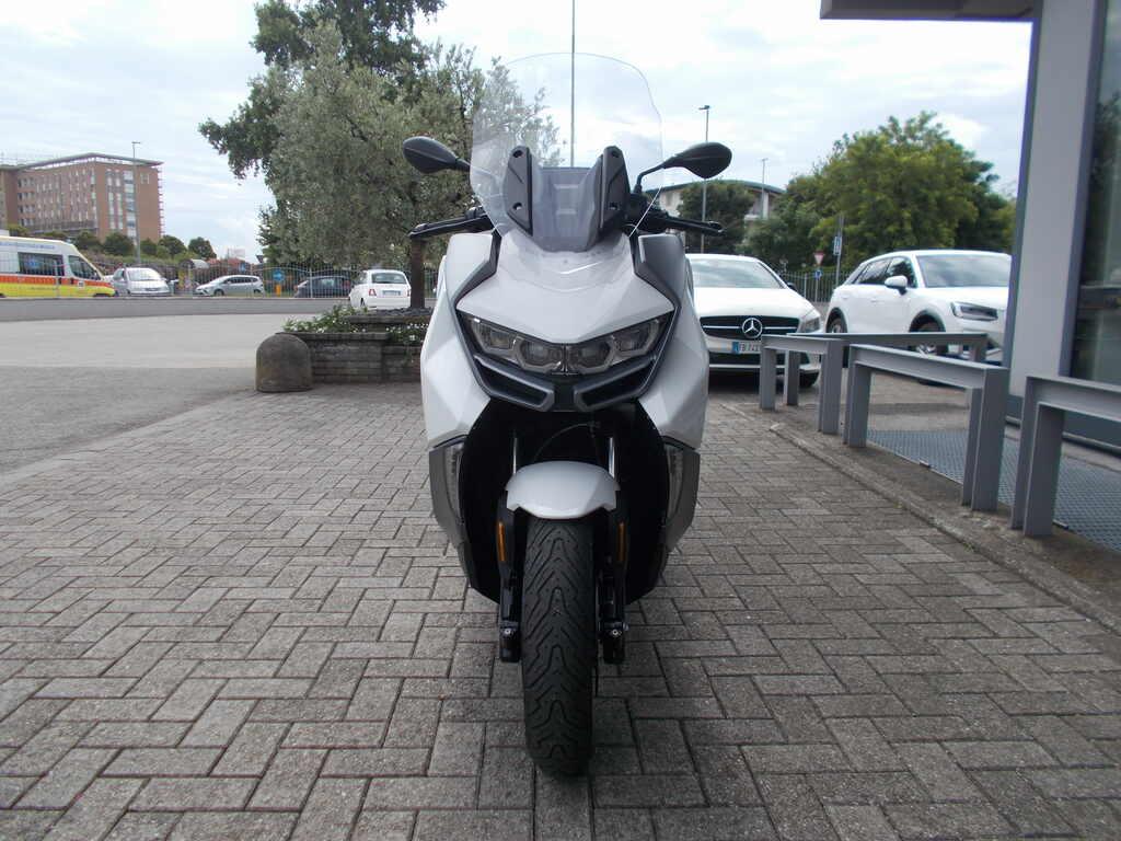 C 400 GT