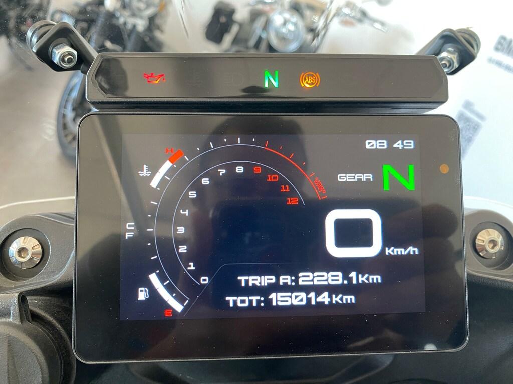 TRK 702