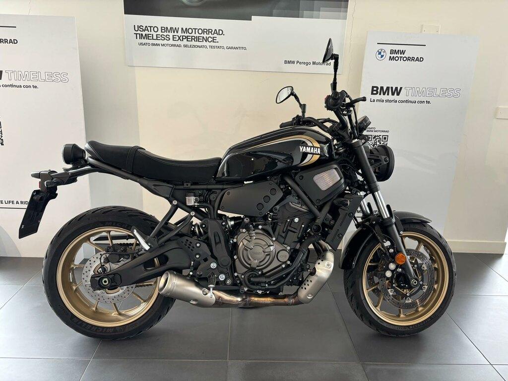 XSR 700