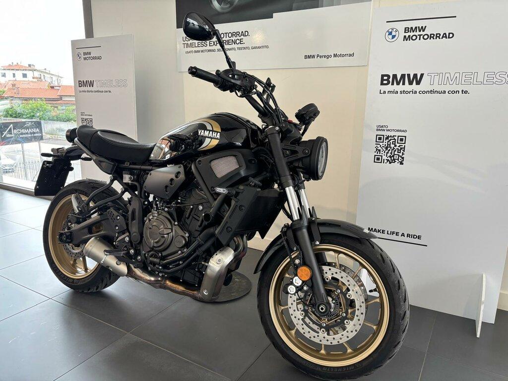 XSR 700