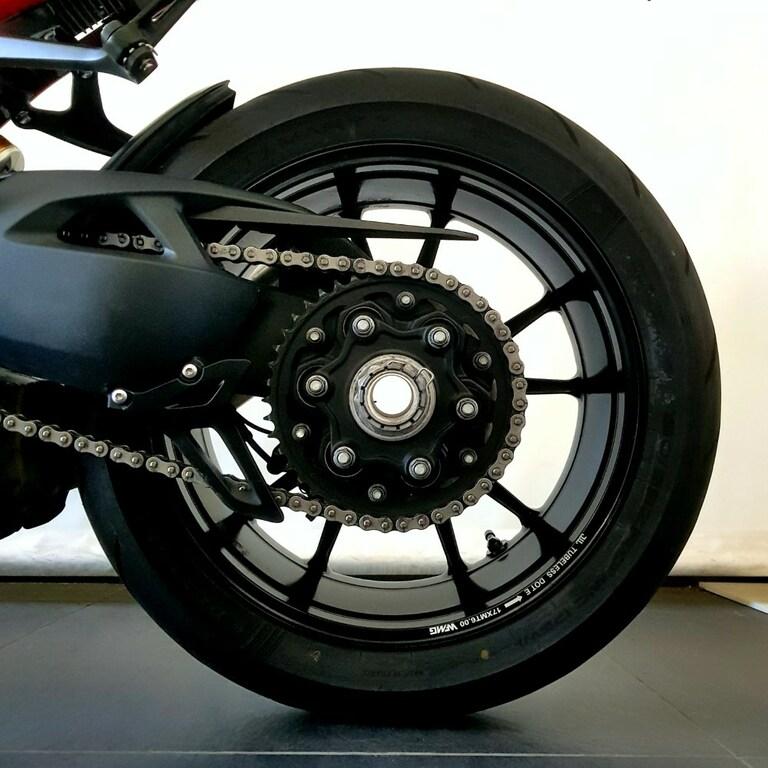 SPEED TRIPLE 1200