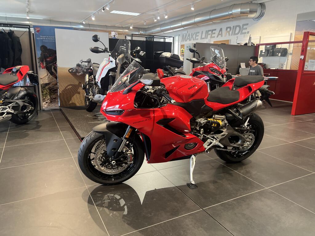 PANIGALE V2 890