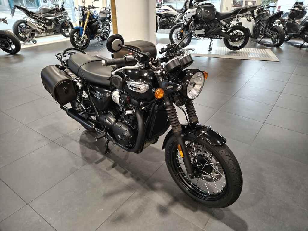 BONNEVILLE 900 T100
