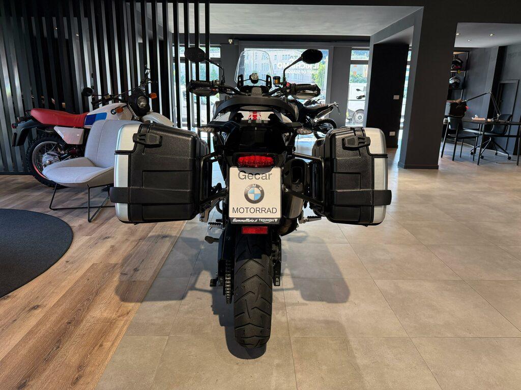 TIGER 900