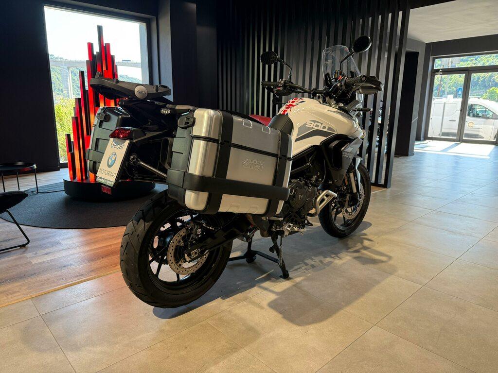 TIGER 900