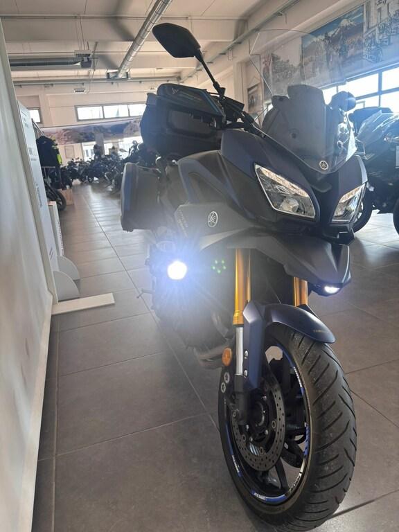 TRACER 900