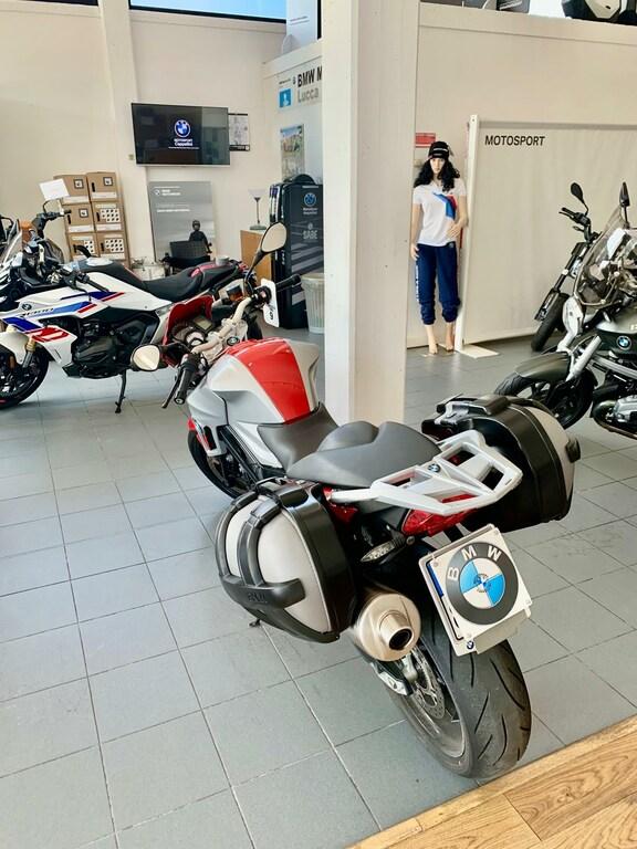 F 800 R