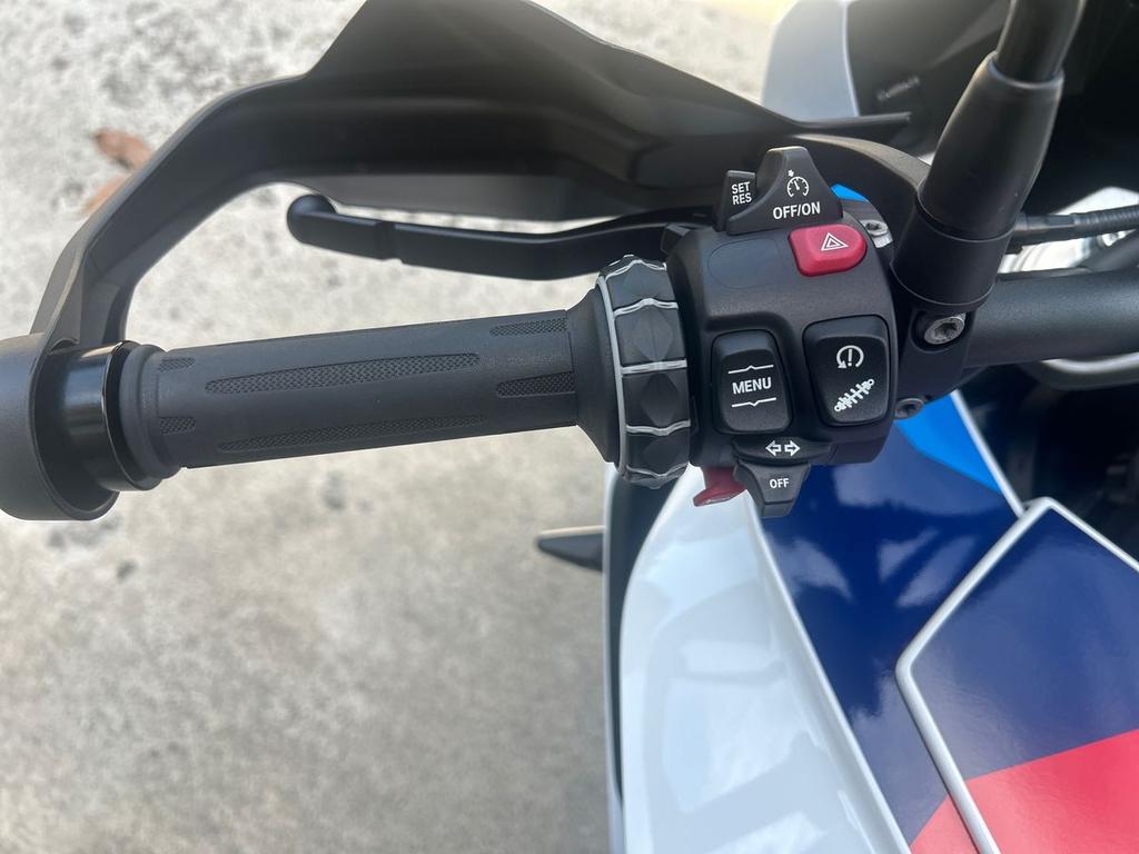 S 1000 XR