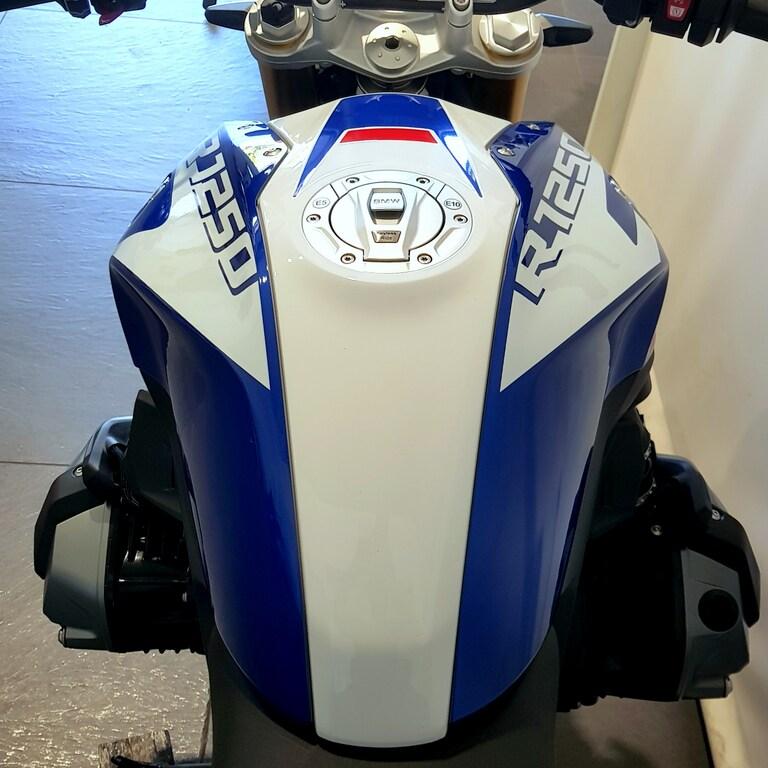 R 1250 R
