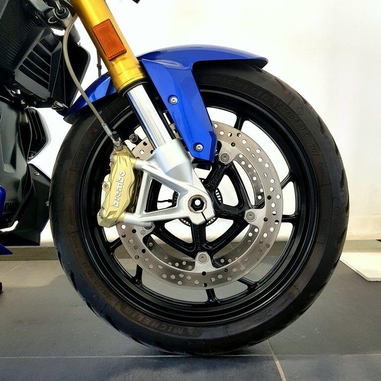 R 1250 R