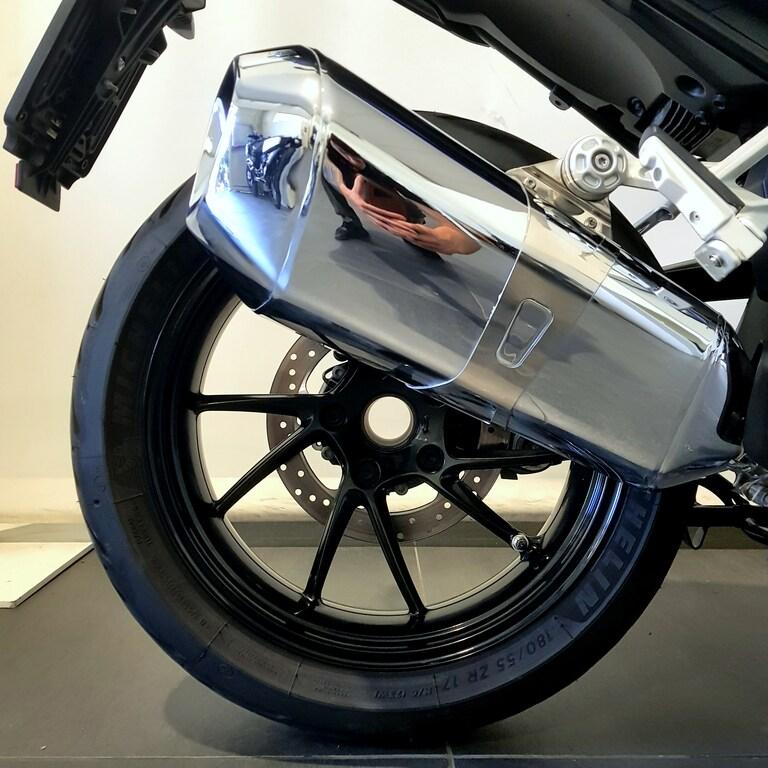 R 1250 R