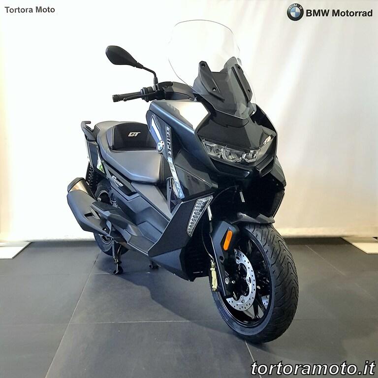C 400 GT