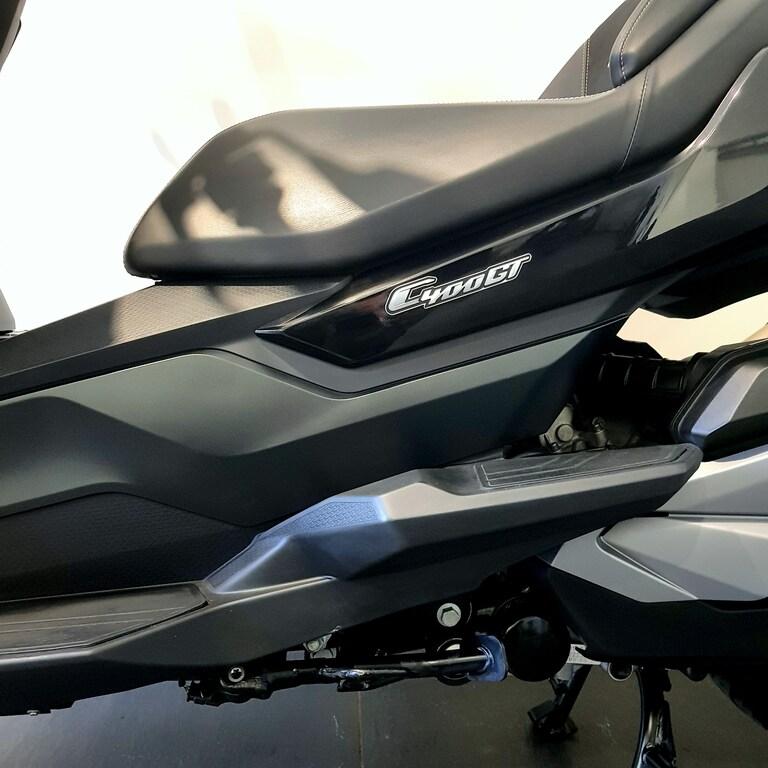 C 400 GT
