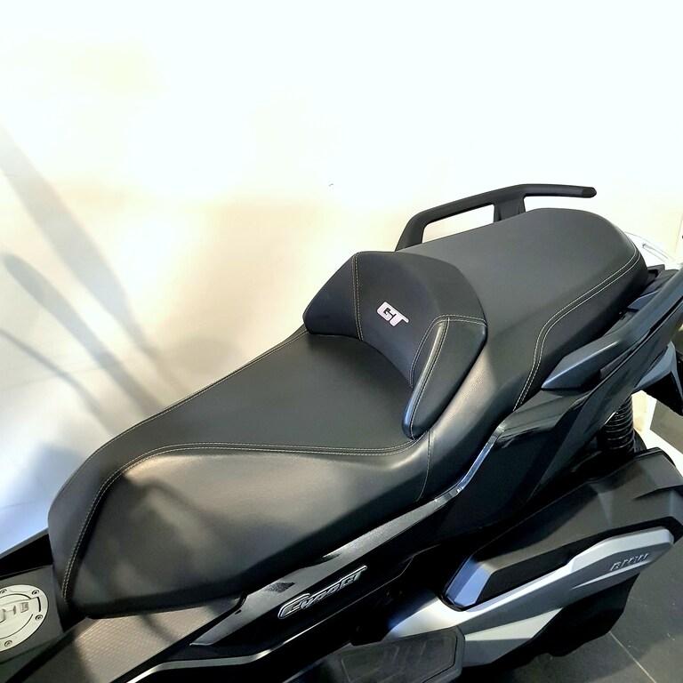C 400 GT