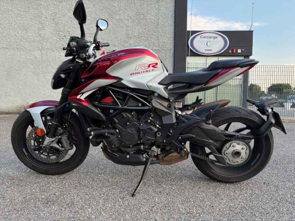 BRUTALE 800