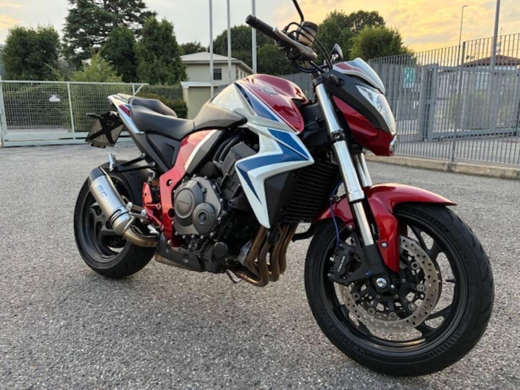 CB 1000 R
