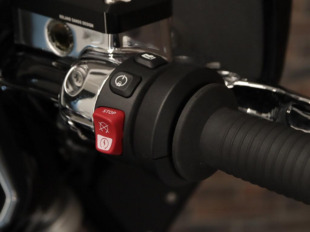 R 18