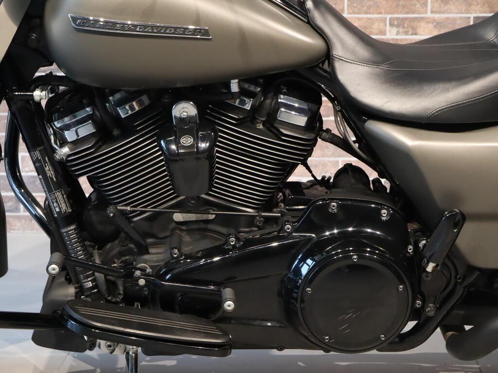 ROAD KING 1745
