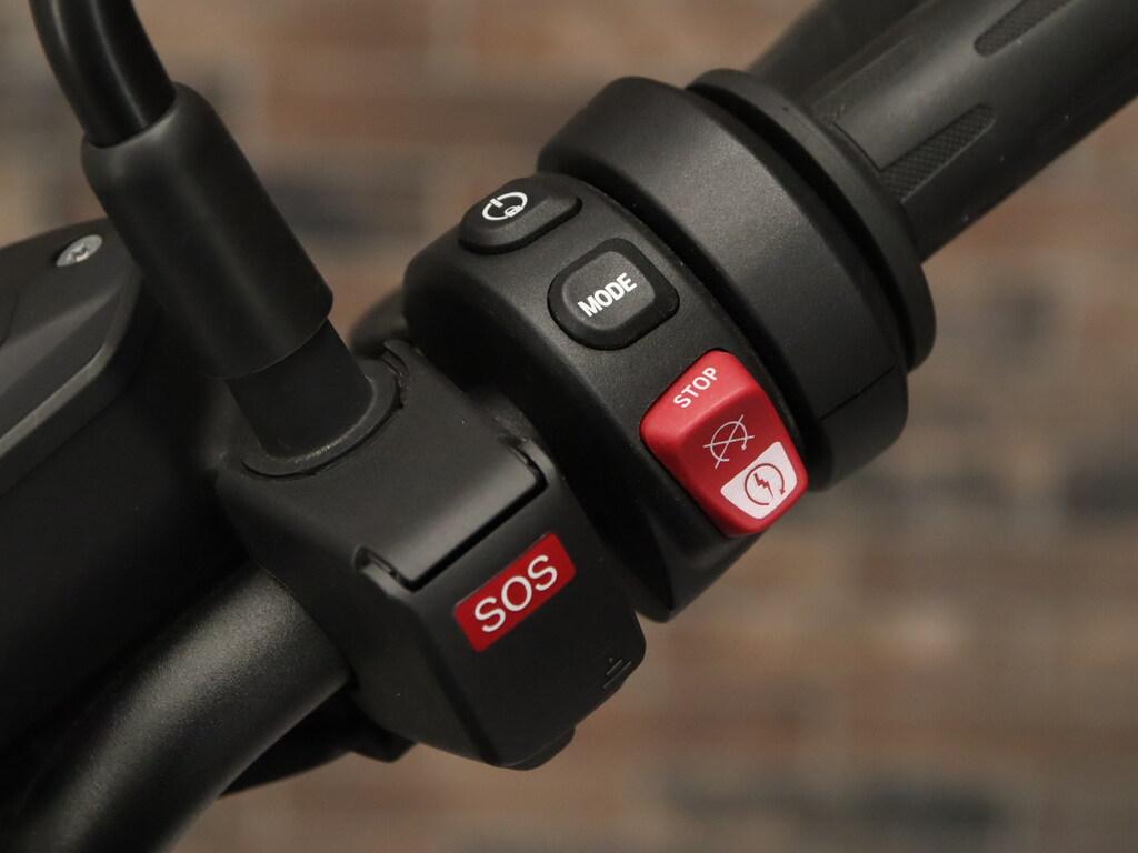 R 12