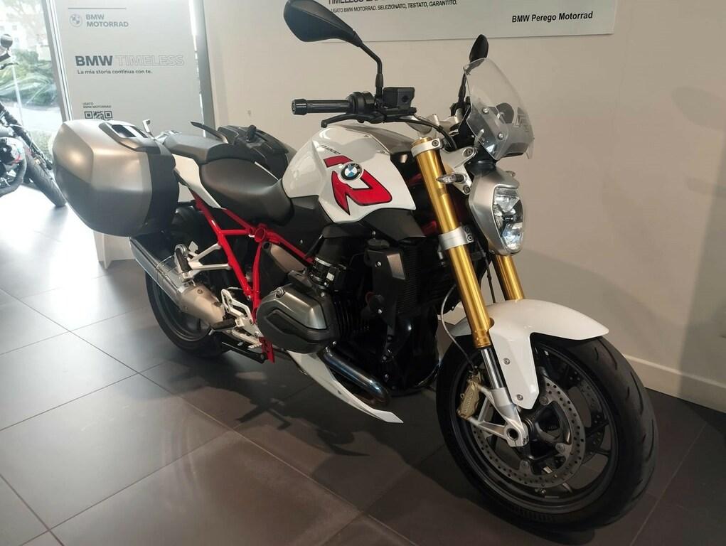 R 1200 R