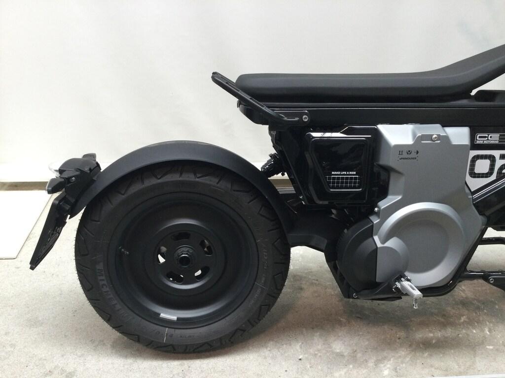 CE 02