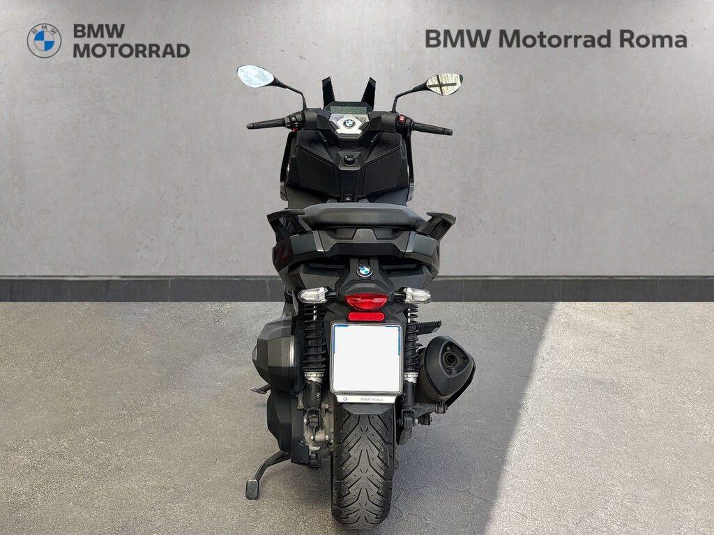 C 400 X