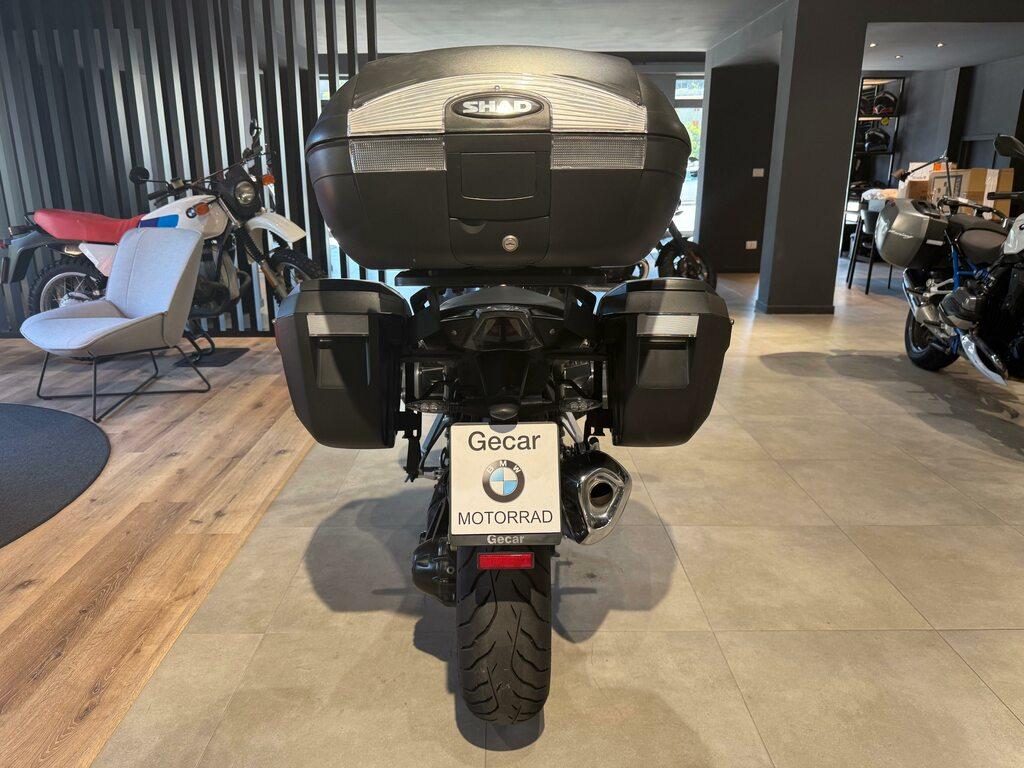 R 1200 R