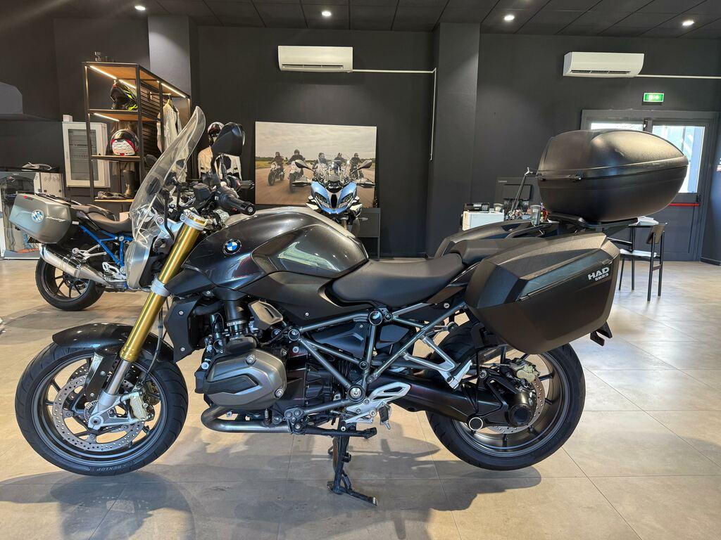 R 1200 R
