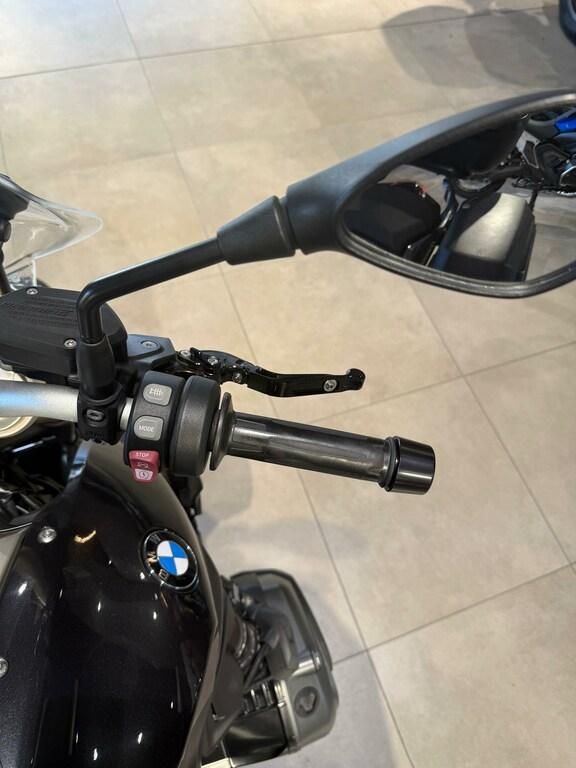 R 1200 R