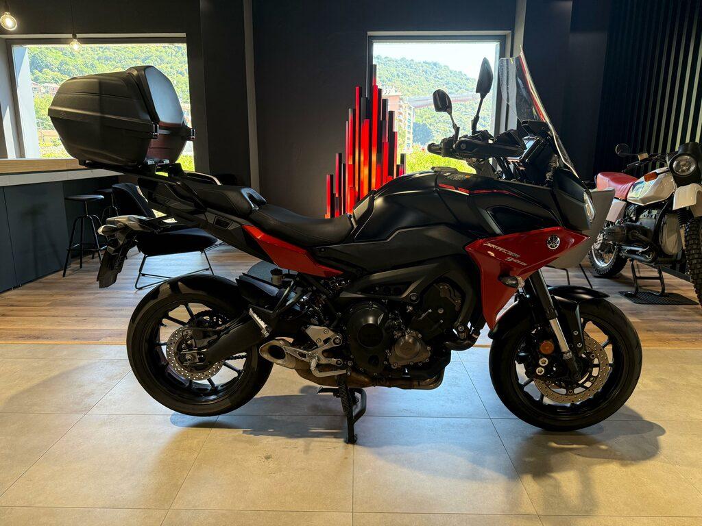 TRACER 900