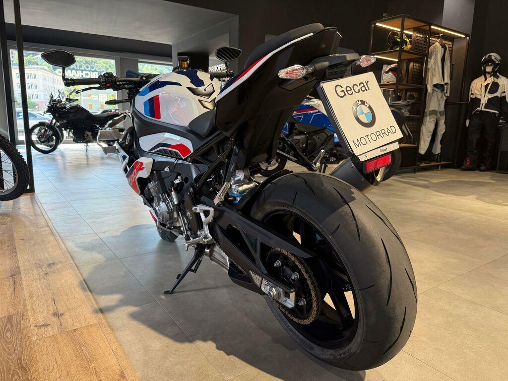 M 1000 R