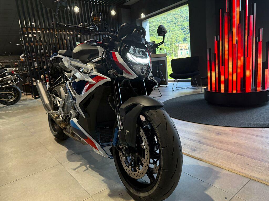 M 1000 R
