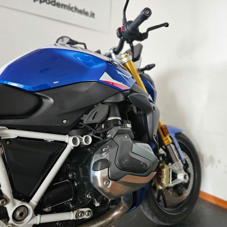 R 1250 R