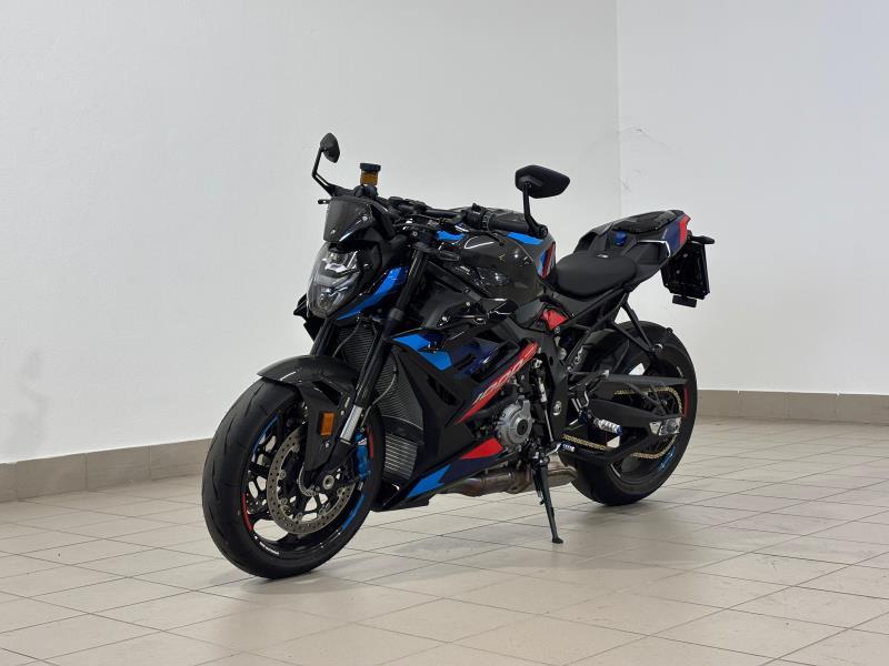 M 1000 R
