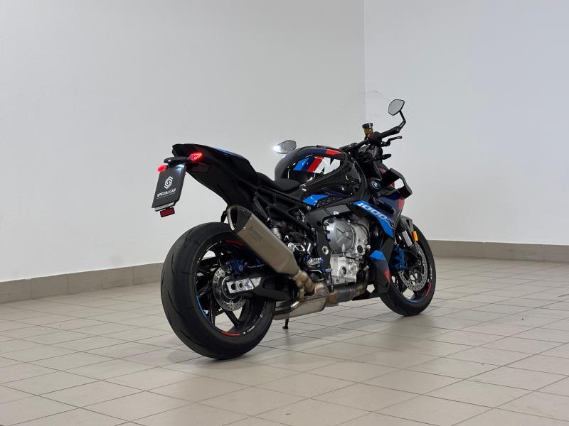 M 1000 R