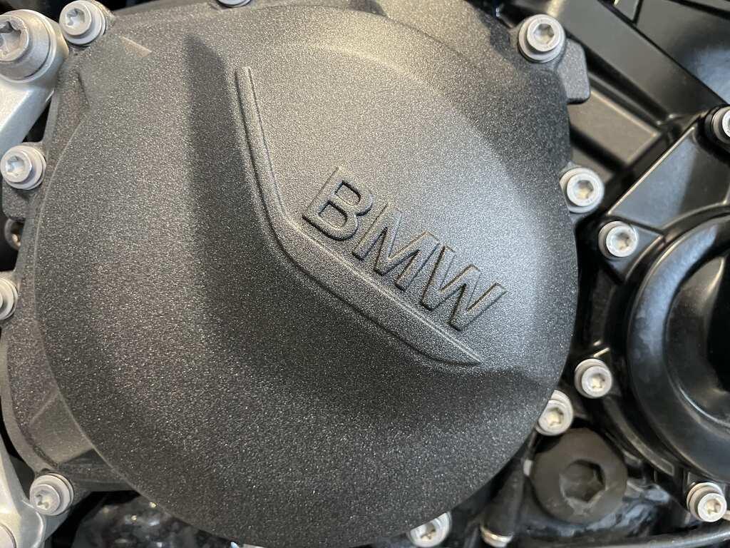 F 900 GS