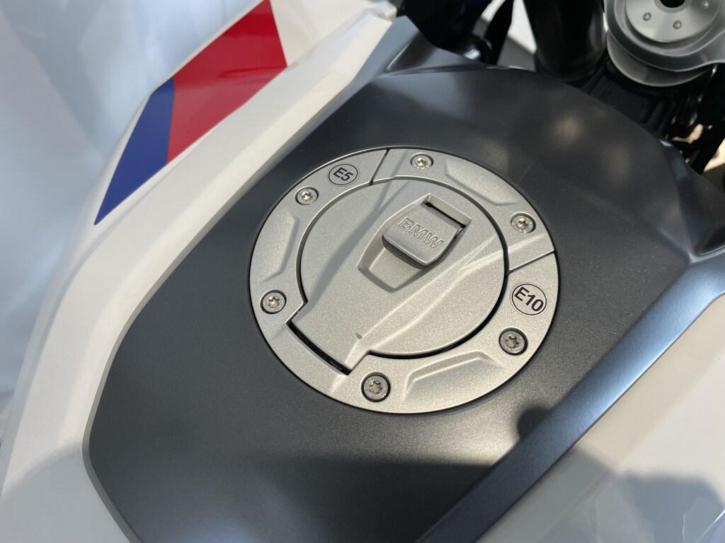 F 900 GS