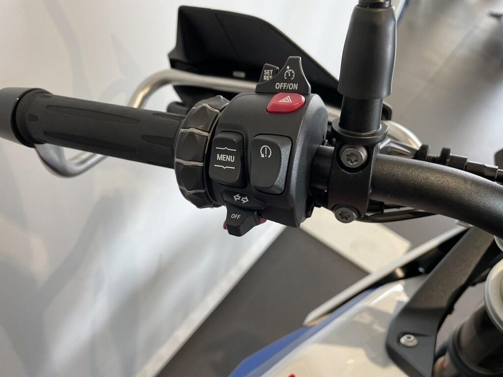 F 900 GS