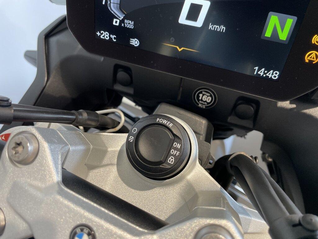 F 900 GS