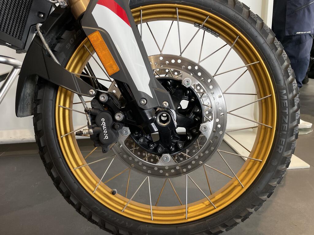 F 900 GS