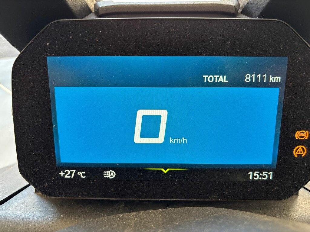 C 400 X