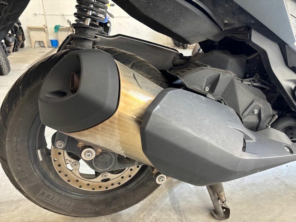 C 400 X