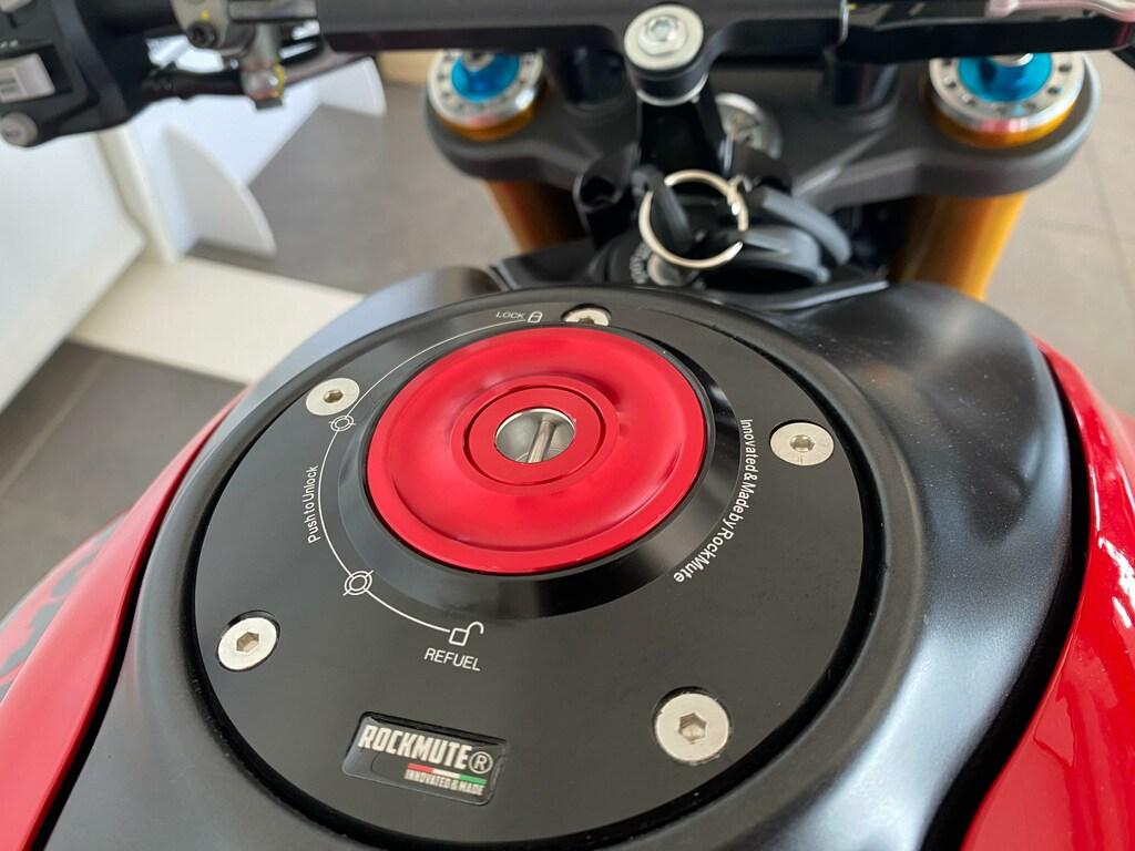 MONSTER 950
