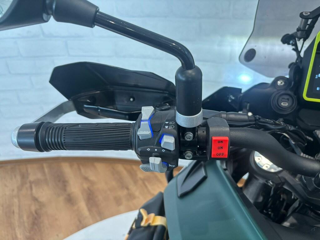 TRK 702