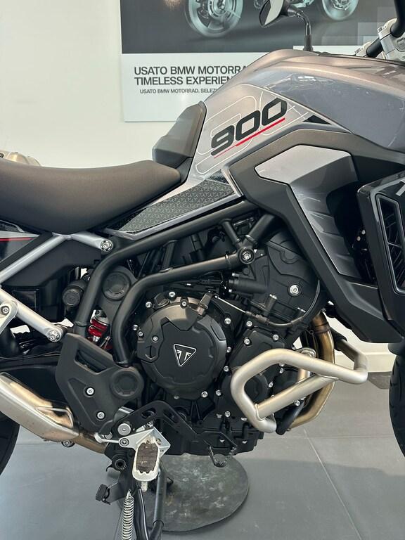 TIGER 900