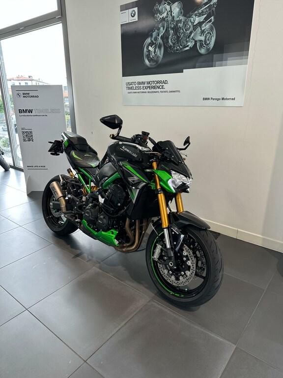 Z 900