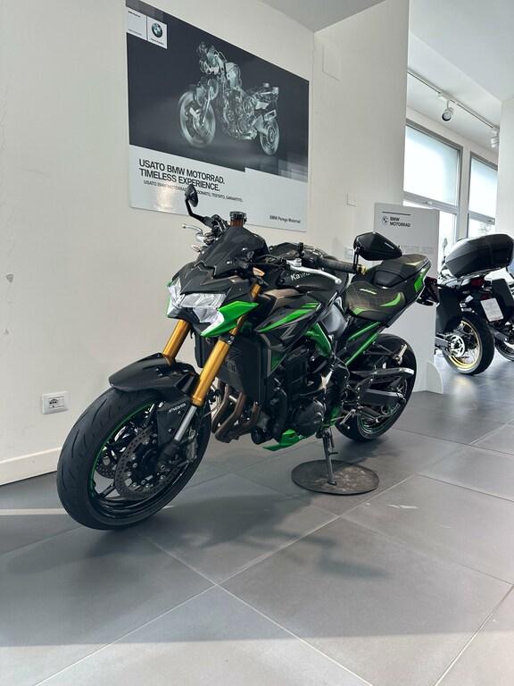 Z 900