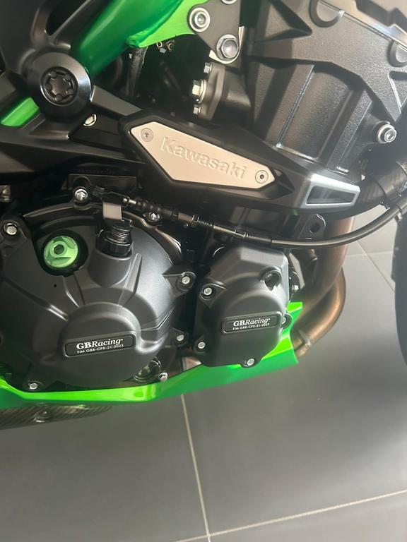 Z 900