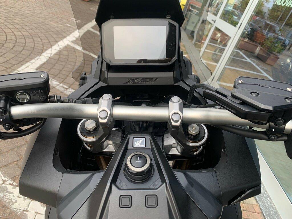 X-ADV 750